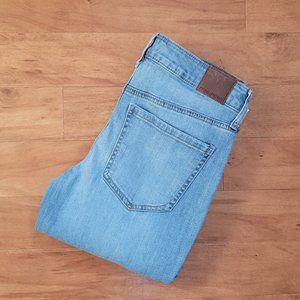 Maurices Denim Jeans  Size 2 Blue Jeans